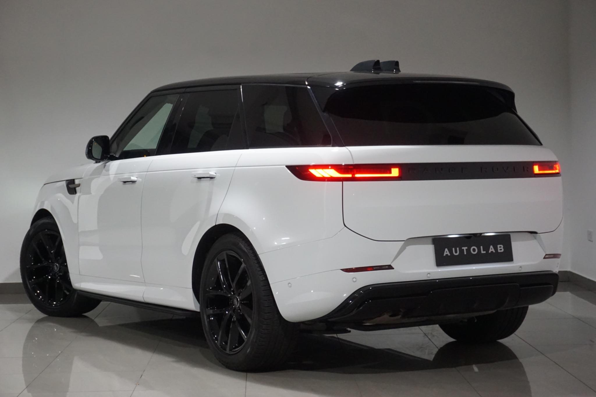 Land Rover Range Rover Sport 3.0 D300 MHEV Dynamic SE Auto 4WD Euro 6 (s/s) 5dr